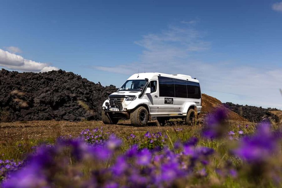 Reykjanes Peninsula: Super Jeep Volcano Shuttle Tour - A short ride into Iceland’s newest volcanic zone