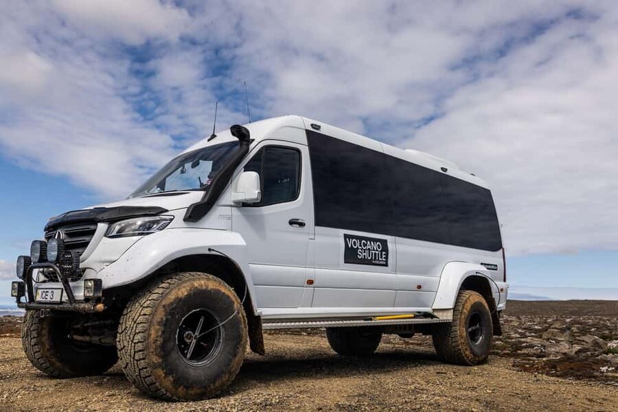 Reykjanes Peninsula: Super Jeep Volcano Shuttle Tour - What happens when the volcano is active