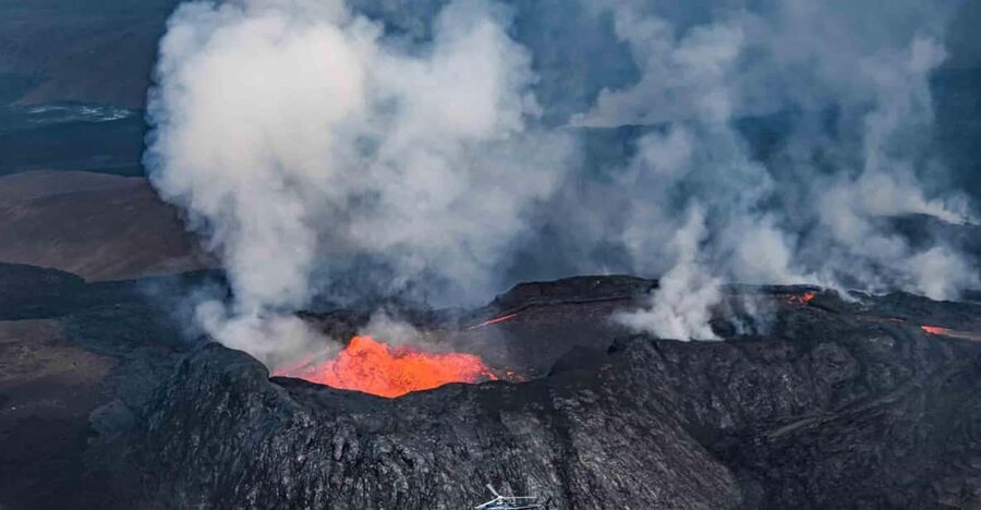 Reykjavik: 45-Minute Volcano Sightseeing Helicopter Tour - Taking off from Reykjavik Domestic Airport