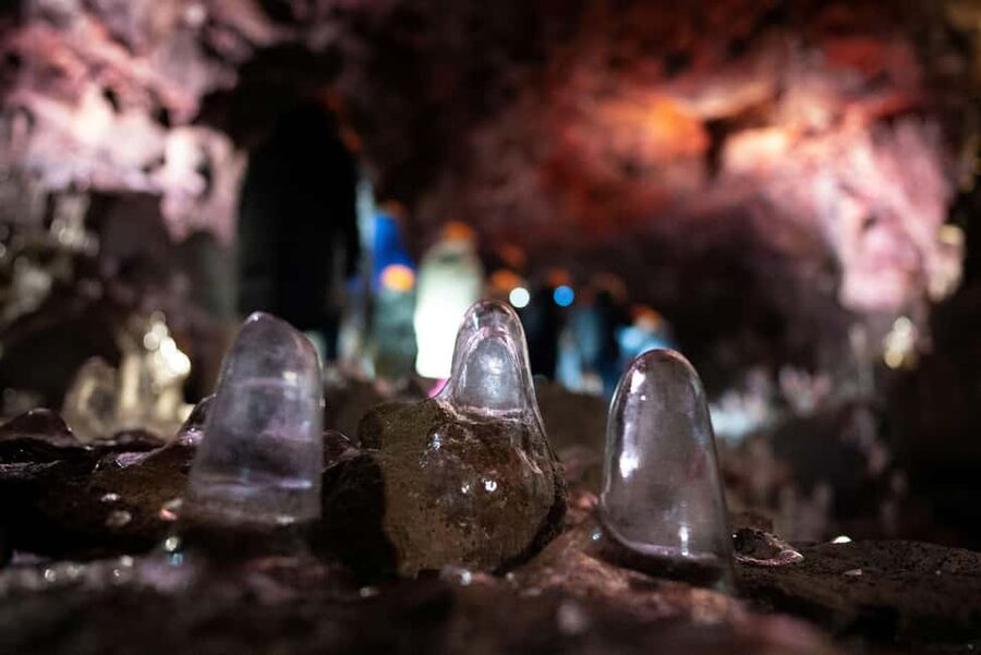 Reykjavik: Evening Lava Tunnel and Northern Lights Hunt - Pickup details can affect your evening