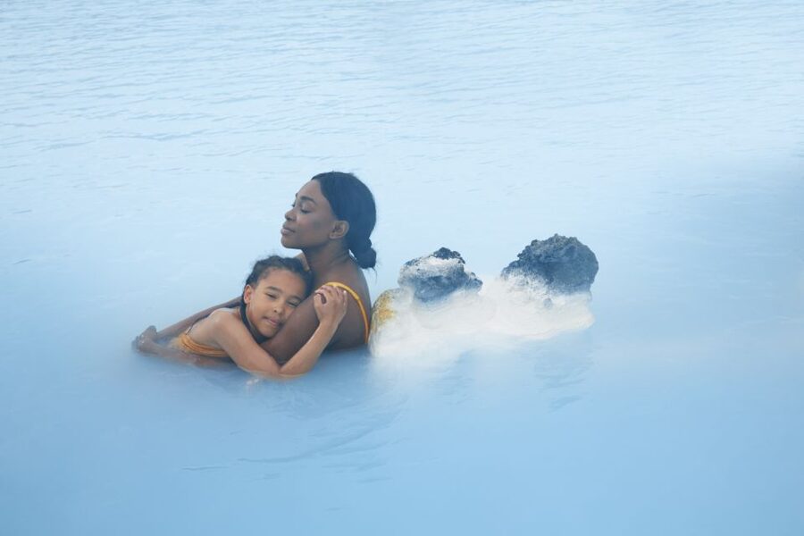 Reykjavik: Golden Circle, Kerid Crater, & Blue Lagoon Tour - Kerid Crater adds color and scale