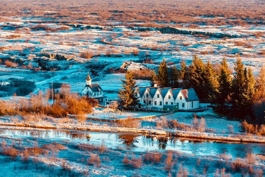 Reykjavik: Golden Circle, Tomato Farm and Kerið Crater Tour - Efstidalur Farm and the ice cream break