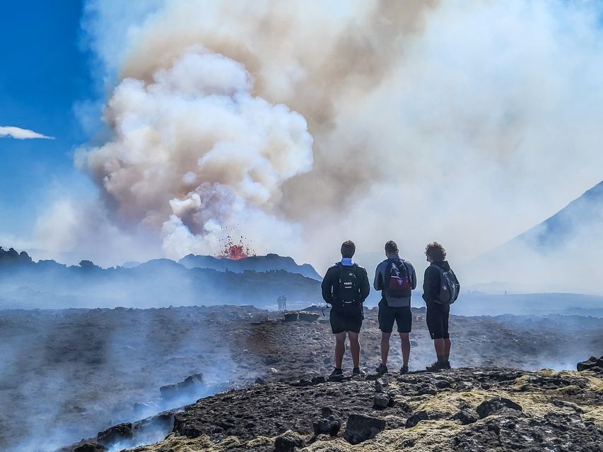 Reykjavík: Guided Afternoon Hiking Tour to New Volcano Site - Who should book this experience