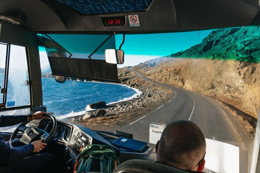 Reykjavik: Guided Tour to Volcano and Reykjanes Geopark - Who should book this Reykjanes experience?