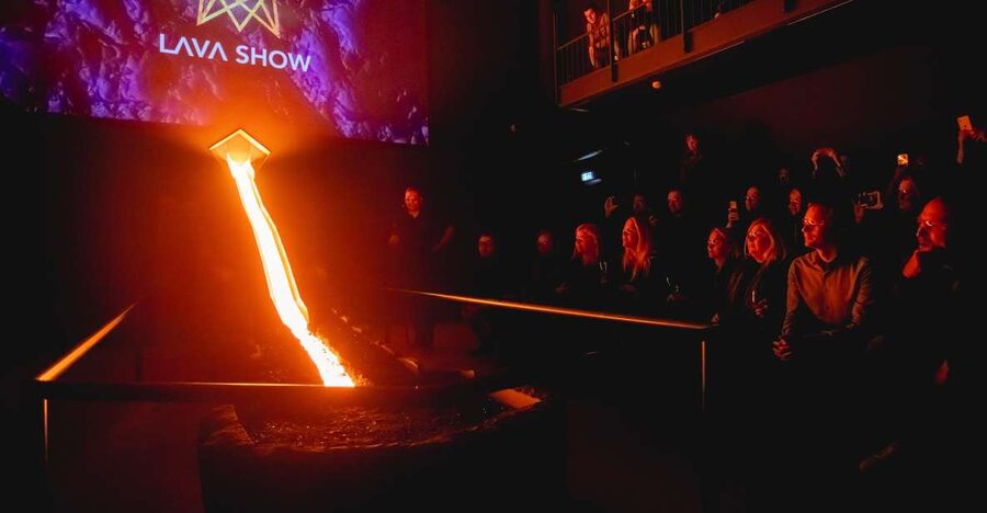 Reykjavik: LAVA SHOW - Immersive Experience Entry Ticket - Why seeing real lava changes the lesson