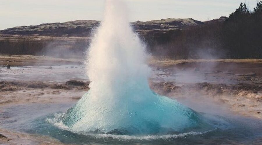 Reykjavík: Private Golden Circle Tour with Kerid Crater - Kerid Crater shows Iceland’s volcanic colors