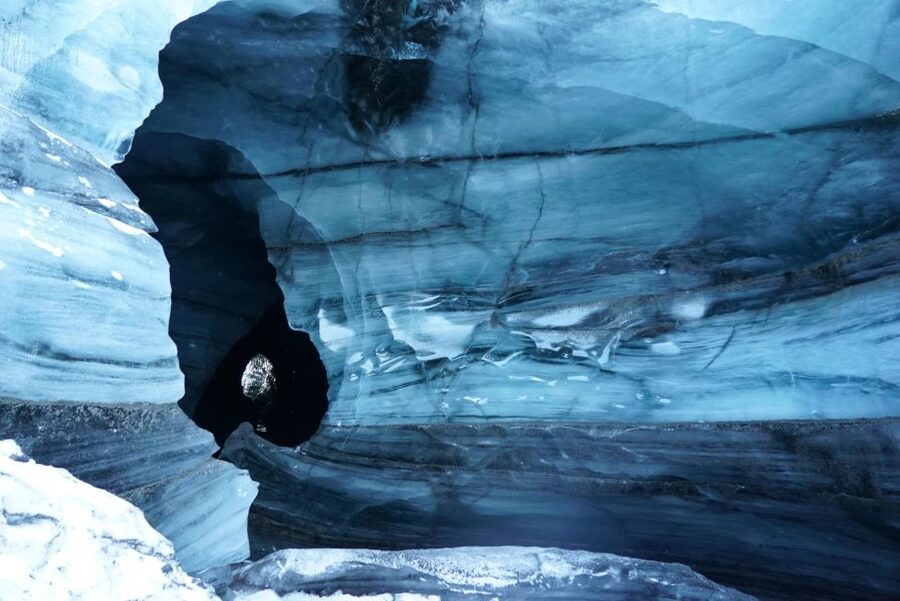Reykjavik: South Coast and Katla Ice Cave Small Group Tour - Vik, lunch, and the south-coast pause