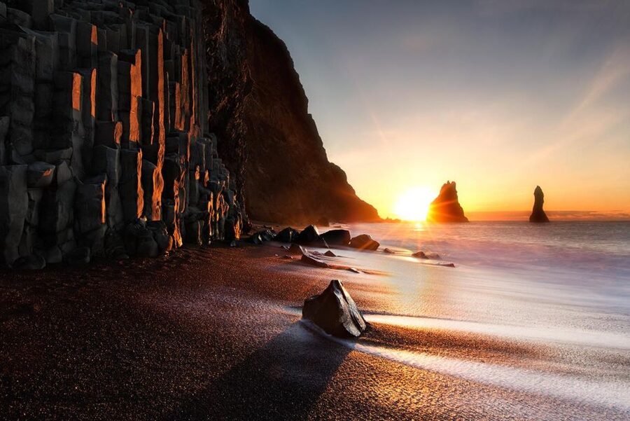 Reykjavik: South Coast and Katla Ice Cave Small Group Tour - The guides can shape the whole experience