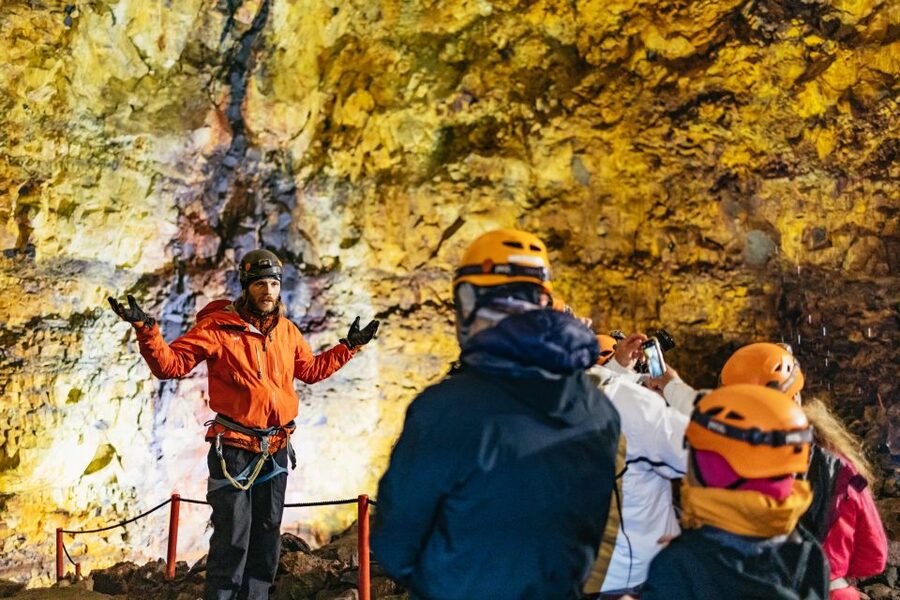 Reykjavik: Thrihnukagigur Volcano Guided Hiking Day Trip - Is $414 a fair price?