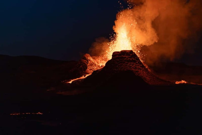 Reykjavik: Volcano Express Entry Ticket at Harpa - Who should book the Volcano Express