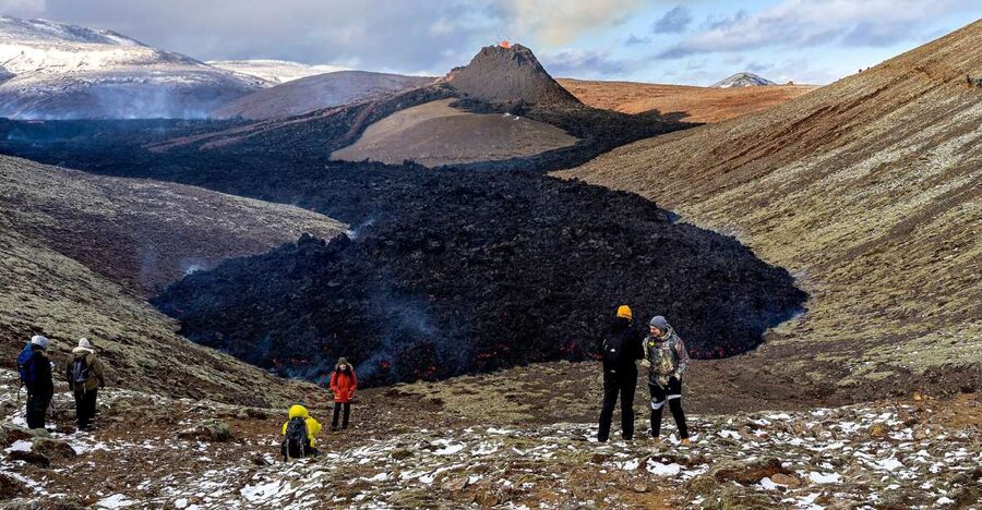 Reykjavík: Volcano Hike, Visit Grindavík and Blue Lagoon - Starting at BSI in central Reykjavík