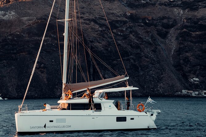 Romantic Sunset Catamaran Caldera Cruise incl. Meal & Drinks - A sunset cruise that earns its place in Santorini