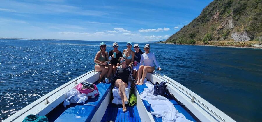 Roseau: Waitukubuli Volcano Snorkeling Boat Trip - From the Roseau Museum to the Ferry Terminal