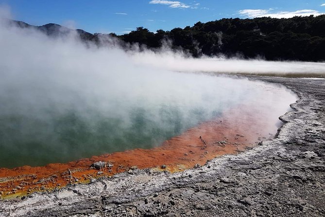 Rotorua based Small Group Morning Tour Waimangu and Wai O Tapu - Who gets the best value from this tour