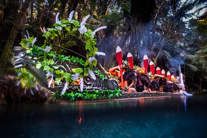 Rotorua Cultural & Geothermal Small Group Tour From Auckland - Bombay Hills and the Waikato countryside
