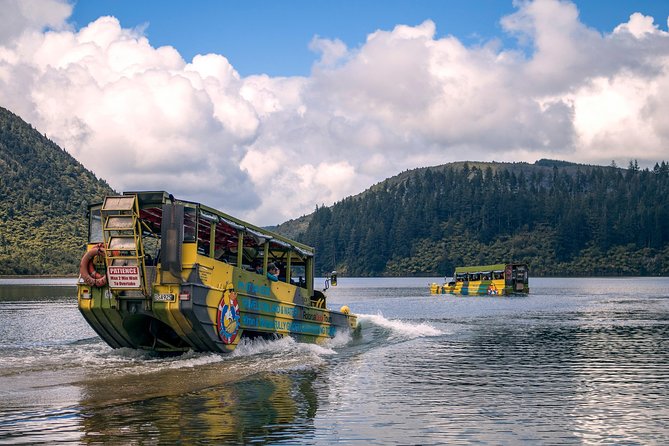 Rotorua Duck Boat Guided City and Lakes Tour - The guides are a major part of the experience