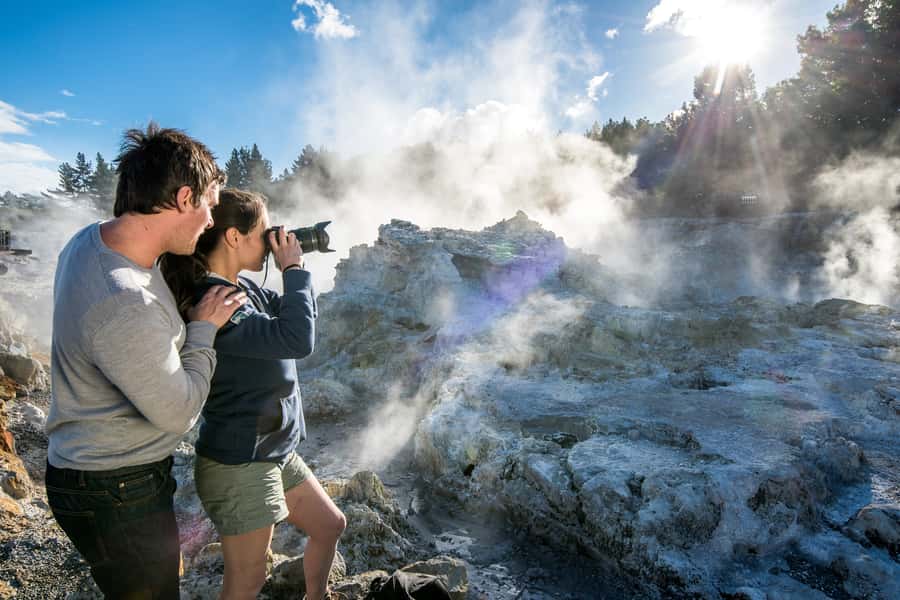 Rotorua: Hell's Gate Outdoor Mud Spa & Guided Walk - Sulphur pools and the cool plunge