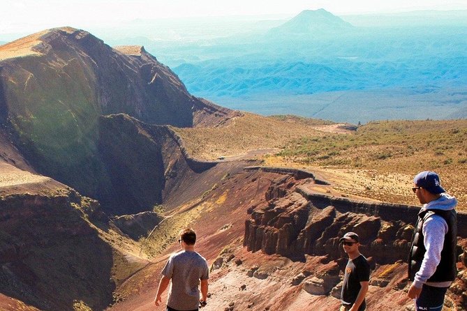Rotorua Hiking: Mt Tarawera Guided Volcanic Crater Experience - Guides, Māori stories, and the human side of the walk