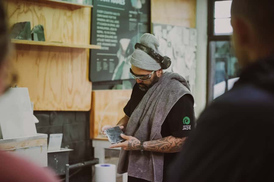 Rotorua: Jade Carving Experience at a Local Studio - Entering Mountain Jade at 1288 Fenton Street