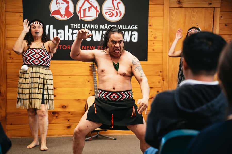 Rotorua: Māori Cultural Performance with Dancing - Key points to know before you go