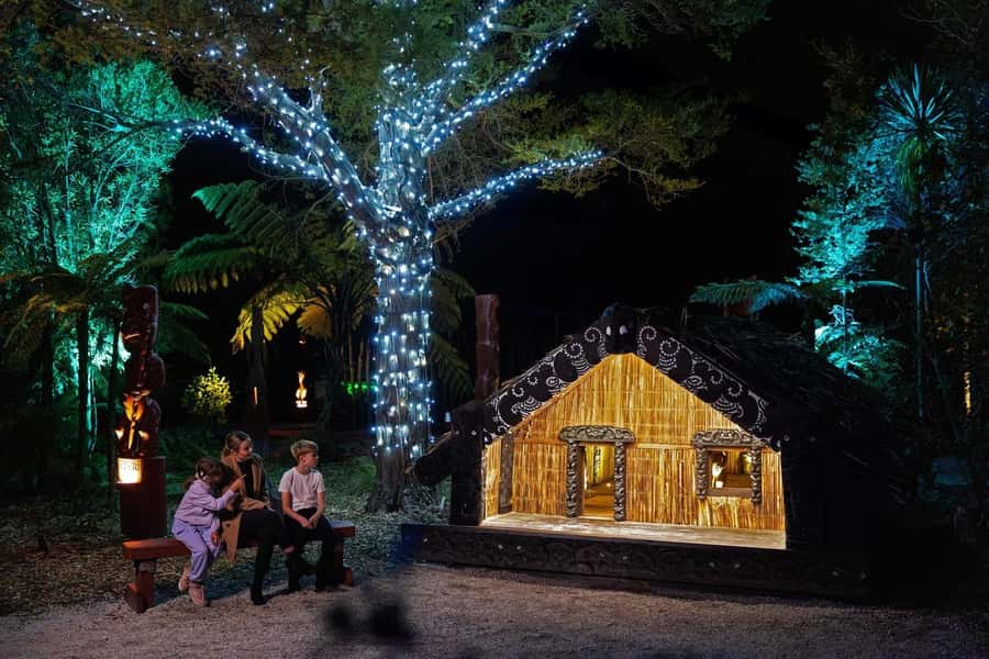 Rotorua: Marama Geyser Light Trail & Geothermal Experience - How long to allow and when to arrive