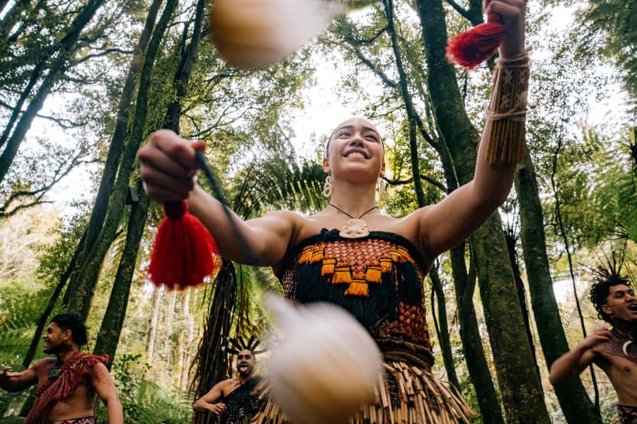 Rotorua: Te Pa Tu Māori Cultural Experience with Dinner - Who should book this Rotorua experience?