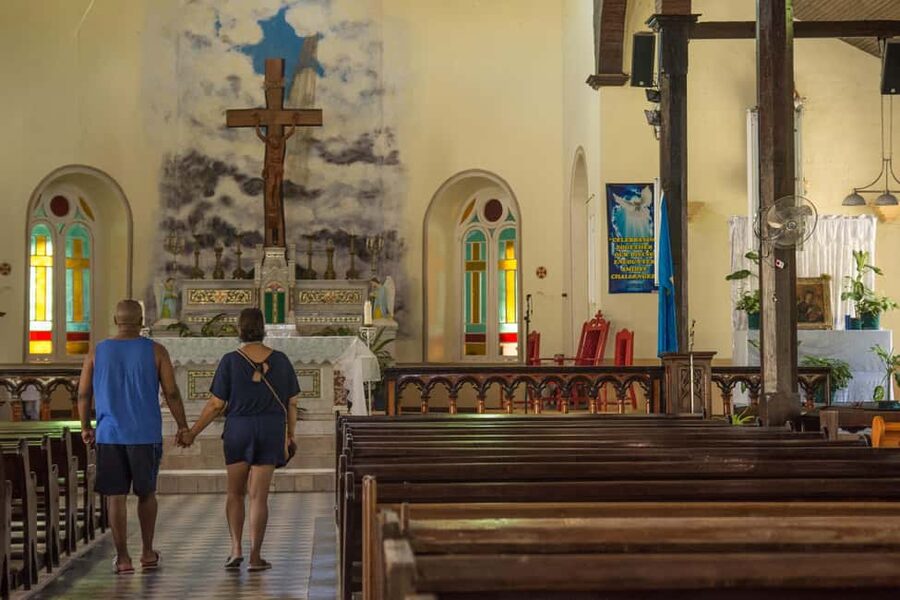 Saint Lucia: Soufriere Volcano Experience - The west-coast road to Soufriere