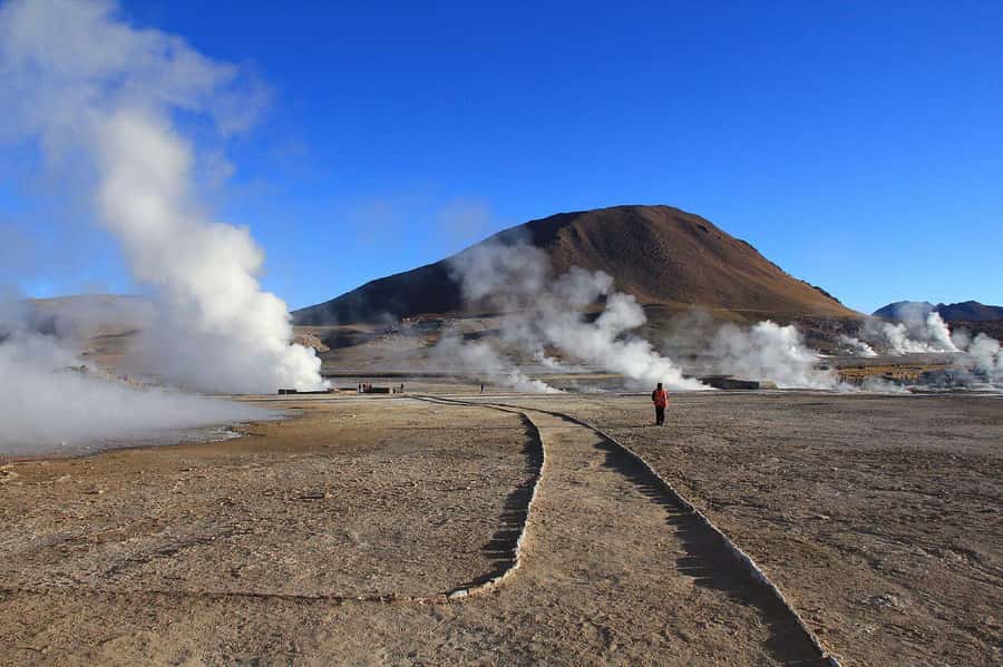San Pedro de Atacama: Tatio Geysers and Machuca Tour - Who will enjoy this outing most