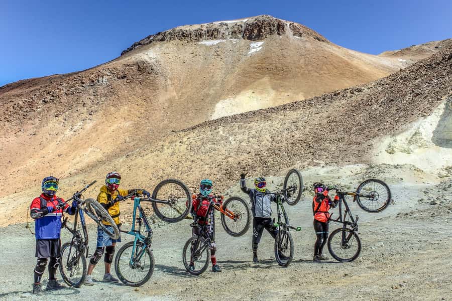 San Pedro de Atacama: Volcano Downhill Bike Tour - A quiet viewpoint near Licancabur