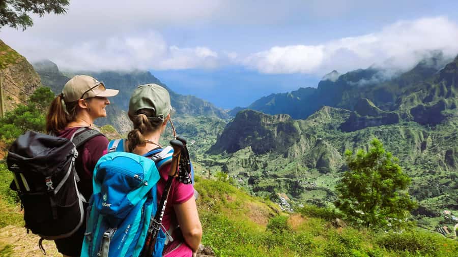 Santo Antão: Hiking Cova Volcano Crater to Ribeira Paúl - What $100 covers and what it does not
