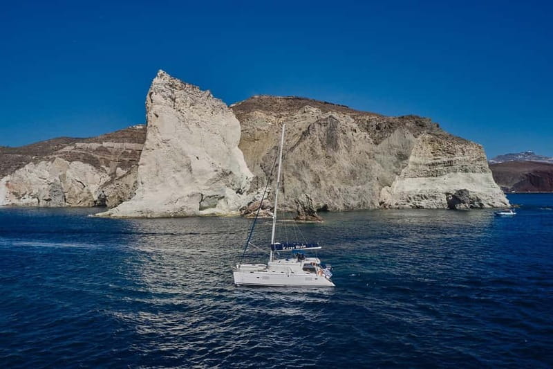 Santorini: Caldera Classic Catamaran Cruise w/ Meal & Drinks - White Beach and Mesa Pigadia: two different kinds of swimming