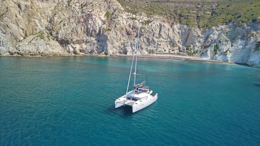 Santorini: Caldera Luxury Catamaran Cruise w/ Meal & Drinks - Why seeing Santorini from the sea matters