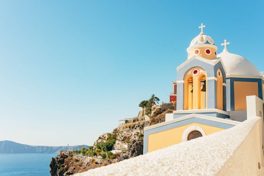 Santorini: Caldera Trail Guided Hike and Sunset Viewing - Churches, chapels, and the picnic break