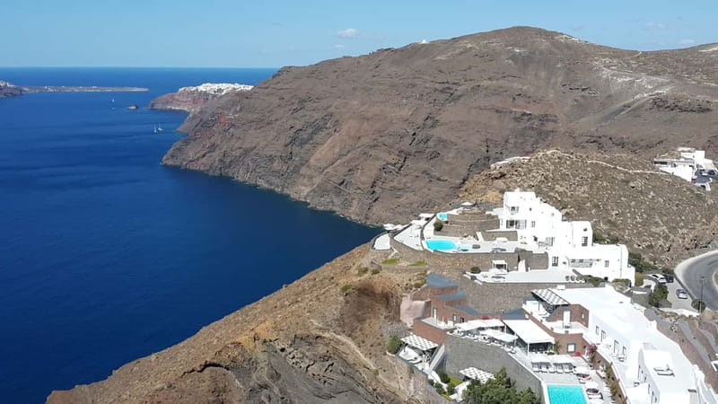 Santorini: Fira to Oia Caldera Hike with Guide - The final two and a half hours to Oia