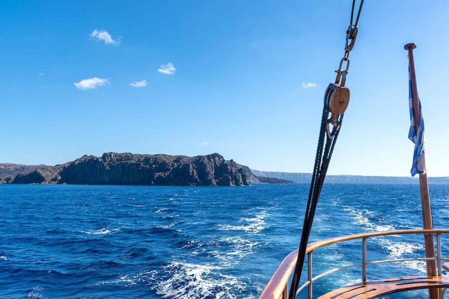 Santorini Port: Cruise to Volcano, Hot Springs & Thirassia - Why this cruise is a strong Santorini value