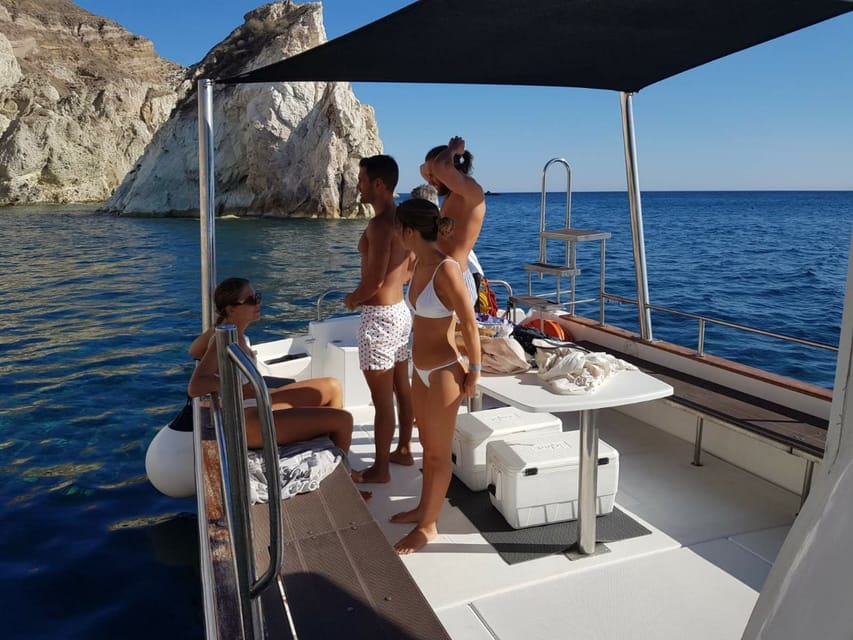 Santorini: Private Motorboat Cruise and Volcano Hike - Starting at Ammoudi Harbor