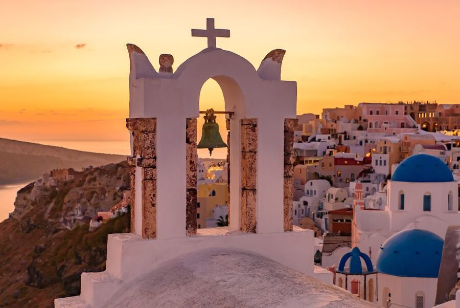 Santorini: Romantic Sunset Caldera Cruise with Dinner - Why the Caldera is best seen from the sea