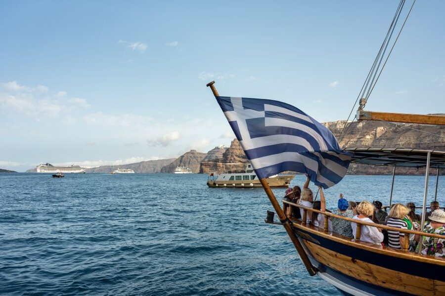 Santorini: Volcanic Islands Cruise with Hot Springs Visit - What to pack and what to budget