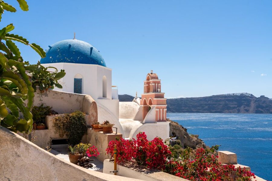 Santorini: Volcanic Islands Cruise with Hot Springs Visit - The optional Oia sunset extension