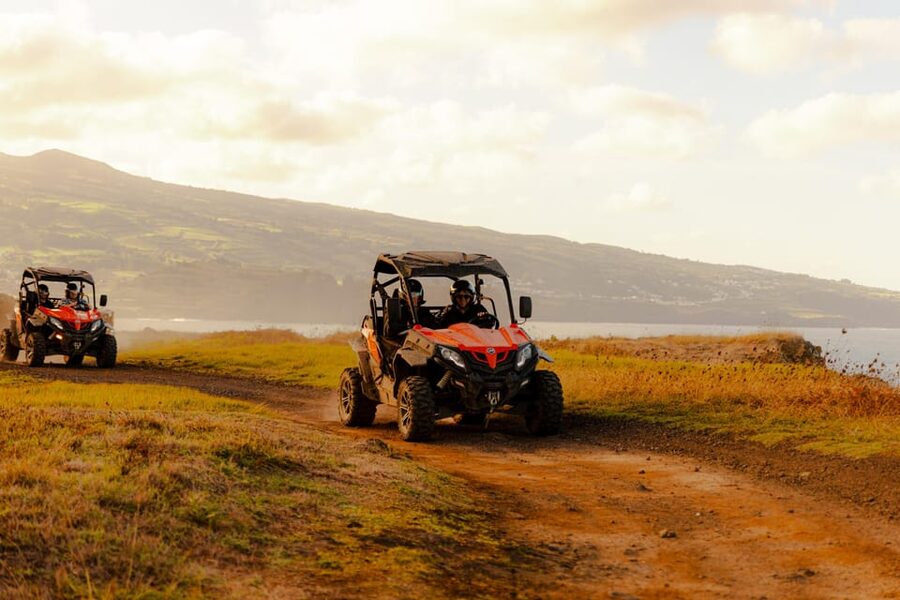 Sao Miguel: Buggy Tour Around Sete Cidades Volcano - The short stop in Sete Cidades village