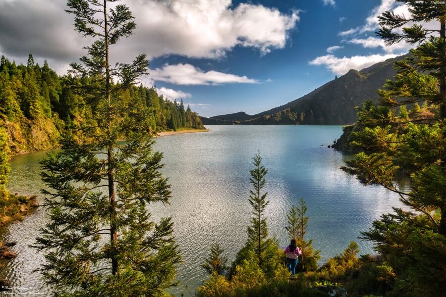 São Miguel: Full-Day Hike to Lagoa do Fogo - The downhill return needs more care