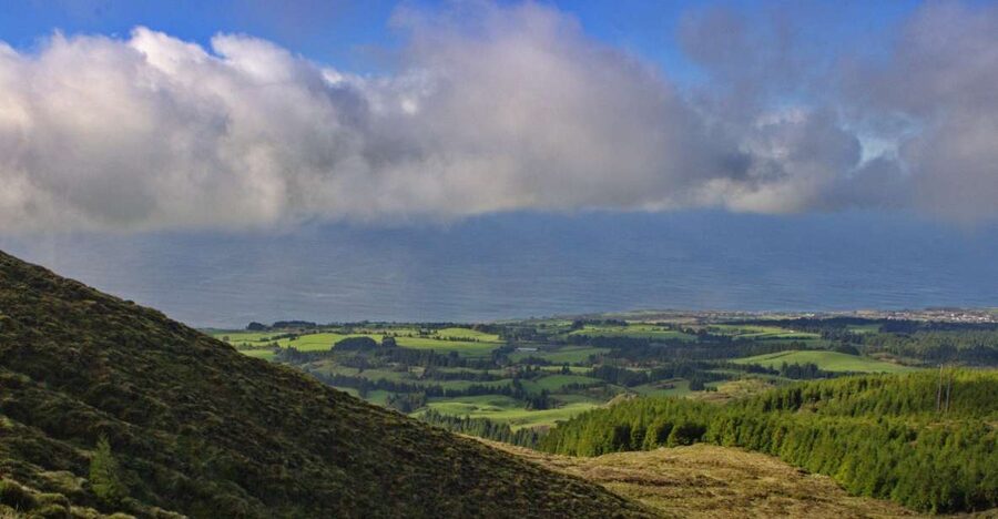 São Miguel: Sete Cidades and Crater Lakes Hike - Why Sete Cidades is the right place to spend a day