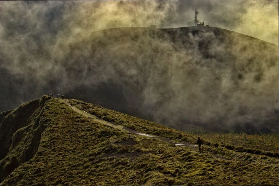 São Miguel: Sete Cidades and Crater Lakes Hike - Mosteiros and the western lava platform