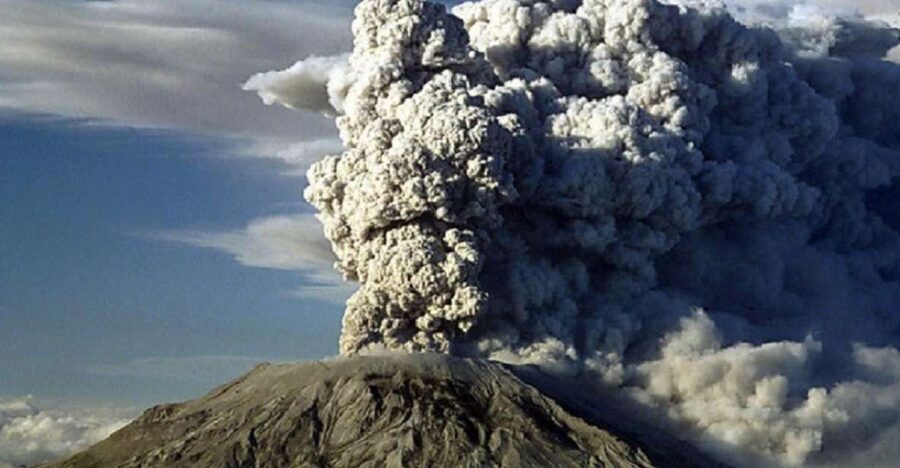Seattle: Mt. St. Helens National Monument Small Group Tour - Starting early from downtown Seattle