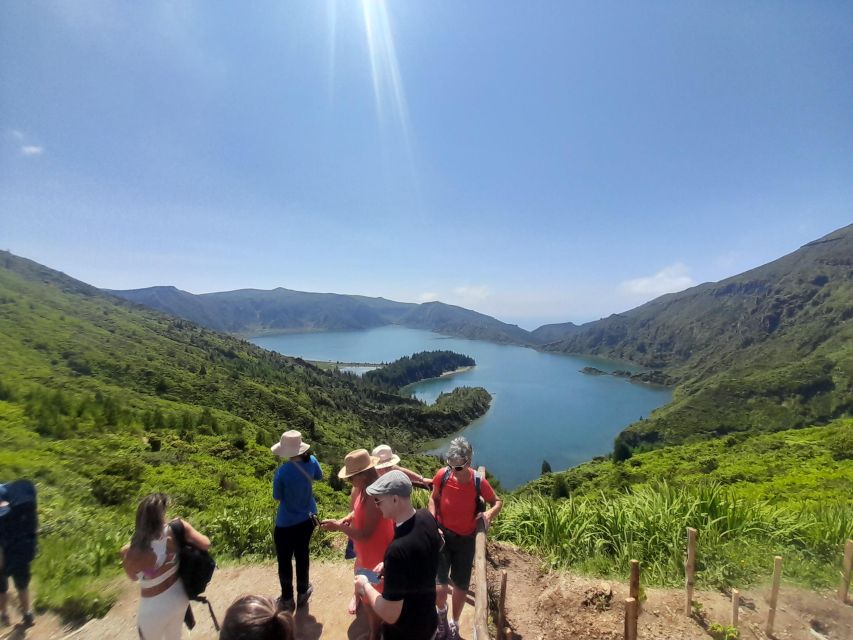 Sete Cidades: Day Tour - Blue & Green Lake and Fire Volcano - Ribeira Grande and the road to Fogo