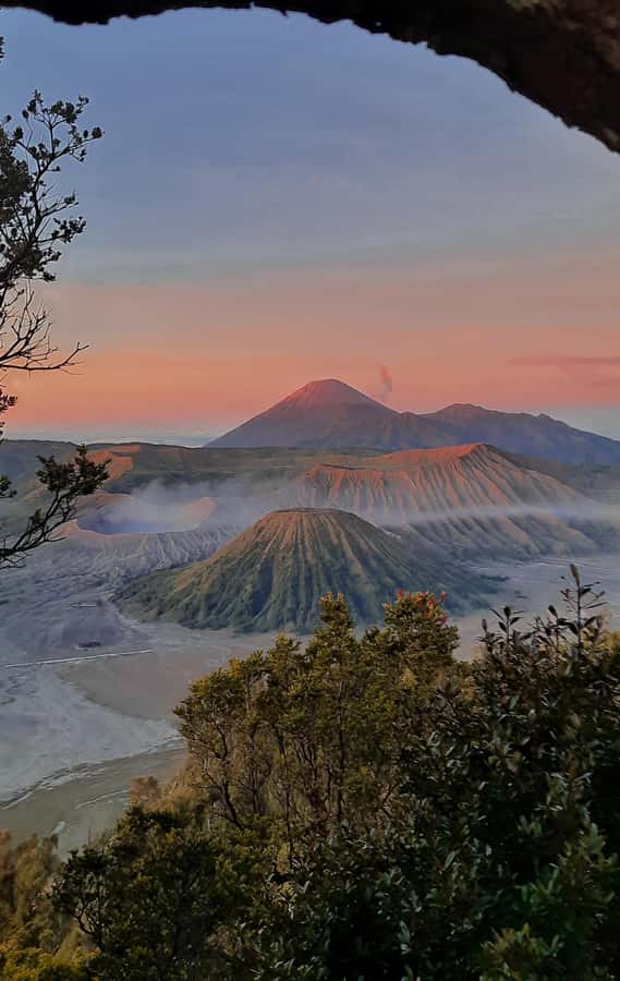 Shared Tour Bromo Start Cemorolawang Probolinggo - Riding the shared 4x4 into the dark