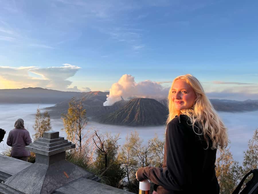 Sharing Trip : Bromo & Ijen Tour with Hot Spring Relaxation - Two volcanoes in two very full days