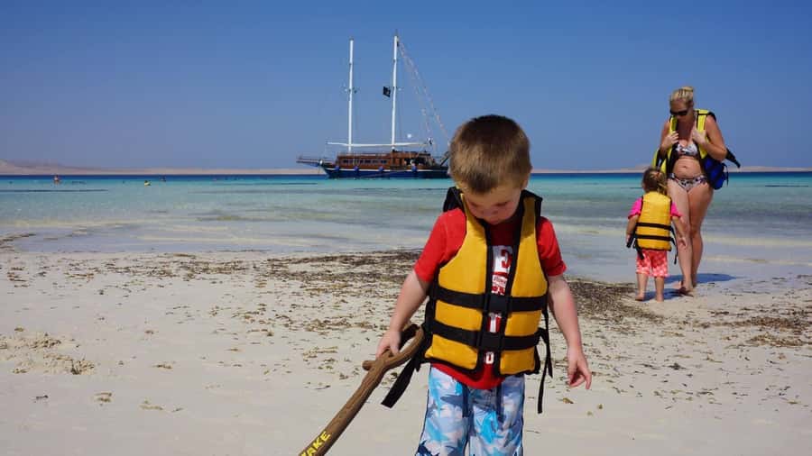 Sharm el-Sheikh: Premium Ras Mohammed & White Island Cruise - Practical tips for a smoother day