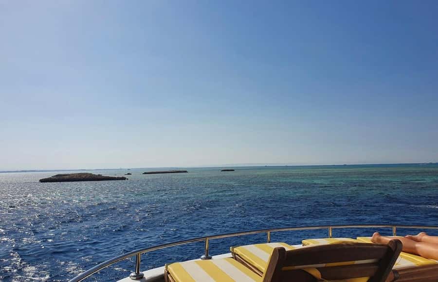 Sharm el-Sheikh: Premium Ras Mohammed & White Island Cruise - Lunch on board, with time to dry off