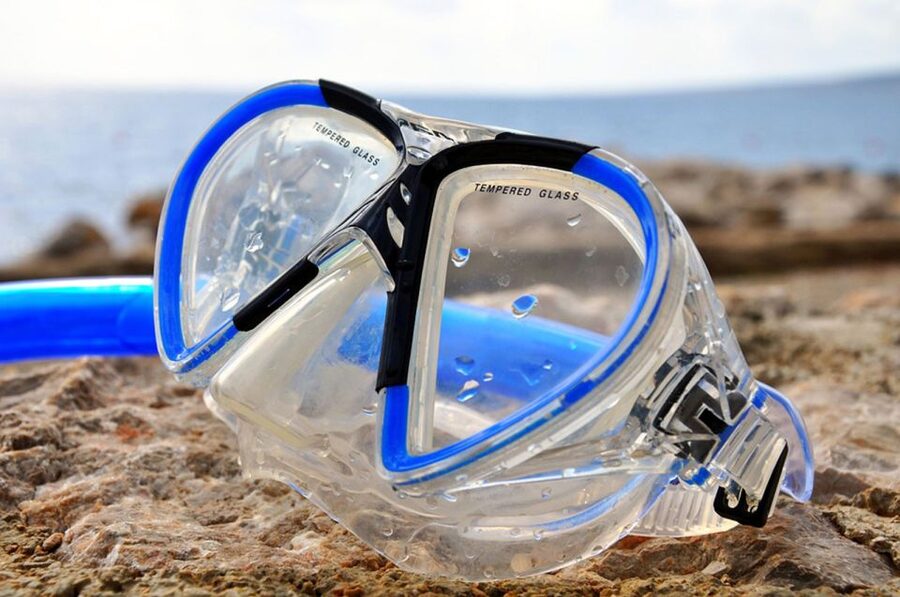 Sharm El-Sheikh: Ras Mohamed & White Island Snorkeling Trip - Lunch, drinks, and life on the boat